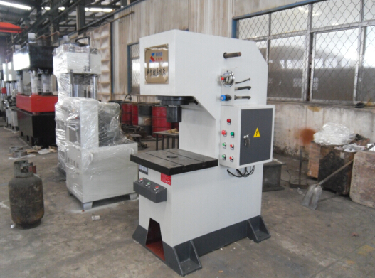 小噸位油壓機(jī)（20噸單臂油壓機(jī)、液壓機(jī)）